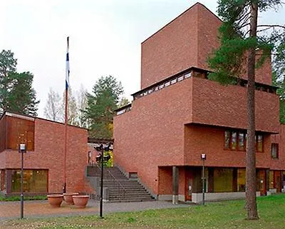 Saynatsalo Town Hall Nemo *
